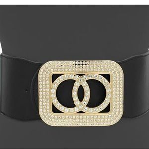 SQUARE DOUBLE CIRCLE
RHINESTONE BUCKLE STRETCH
BELT